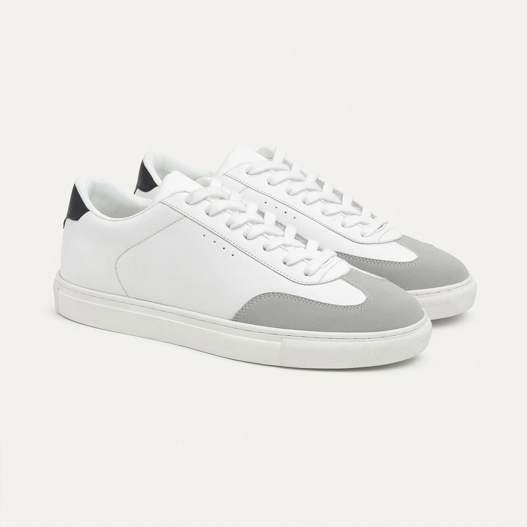 Clack Urban Escape Sneakers - White