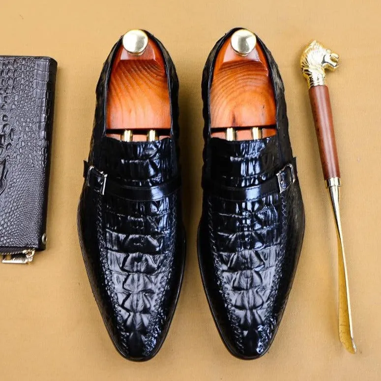 Pantherique Elegant Buckle Monk
