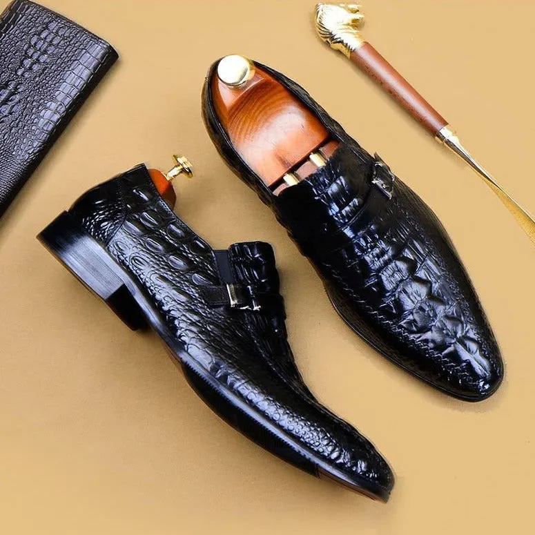 Pantherique Elegant Buckle Monk