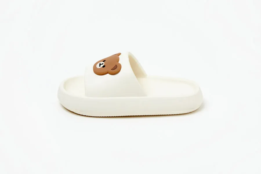 Pom Pom Slippers: Bear 245 (White)